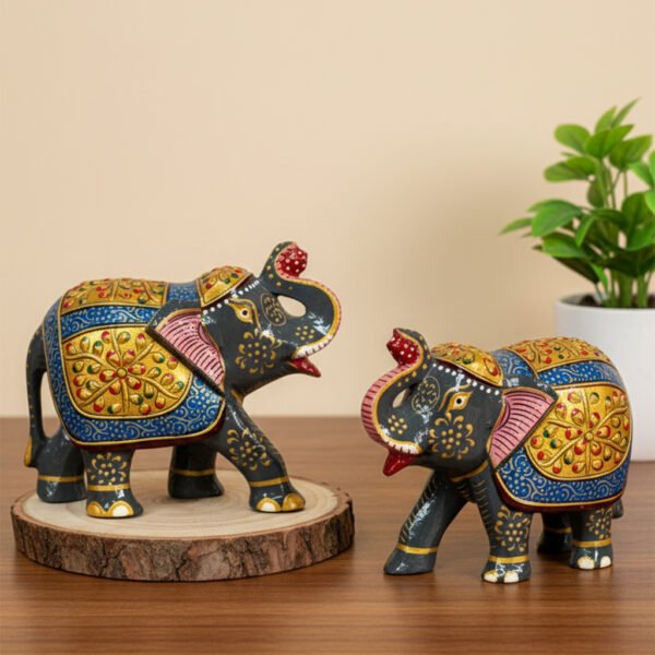 Handcrafted Wooden Grey Elephant Figurine Set – Royal Pattern Decorative Elephants for Home Décor & Gifting