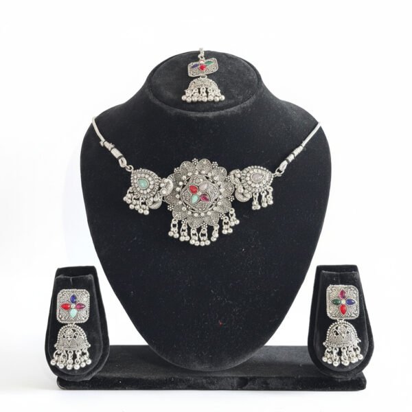 Oxidised Silver Necklace Set with Multicolor Stones image 3 Oxidised Silver Necklace Set with Multicolor Stones
