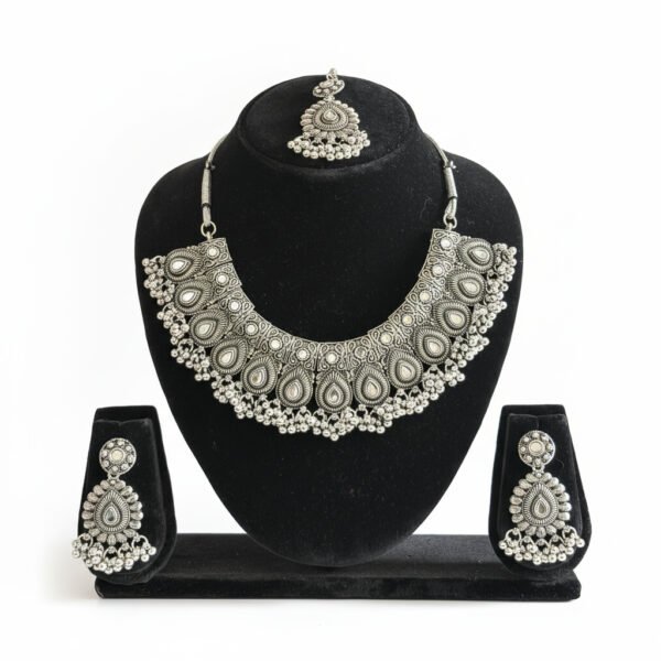 oxidised Jewlrey design 2 image 2 Handcrafted Oxidized Silver Teardrop Necklace Set with Earrings & Maang Tikka – Antique Indian Jewelry